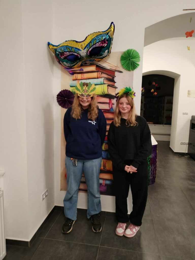 Kruh s korálky a masopustní pátračka